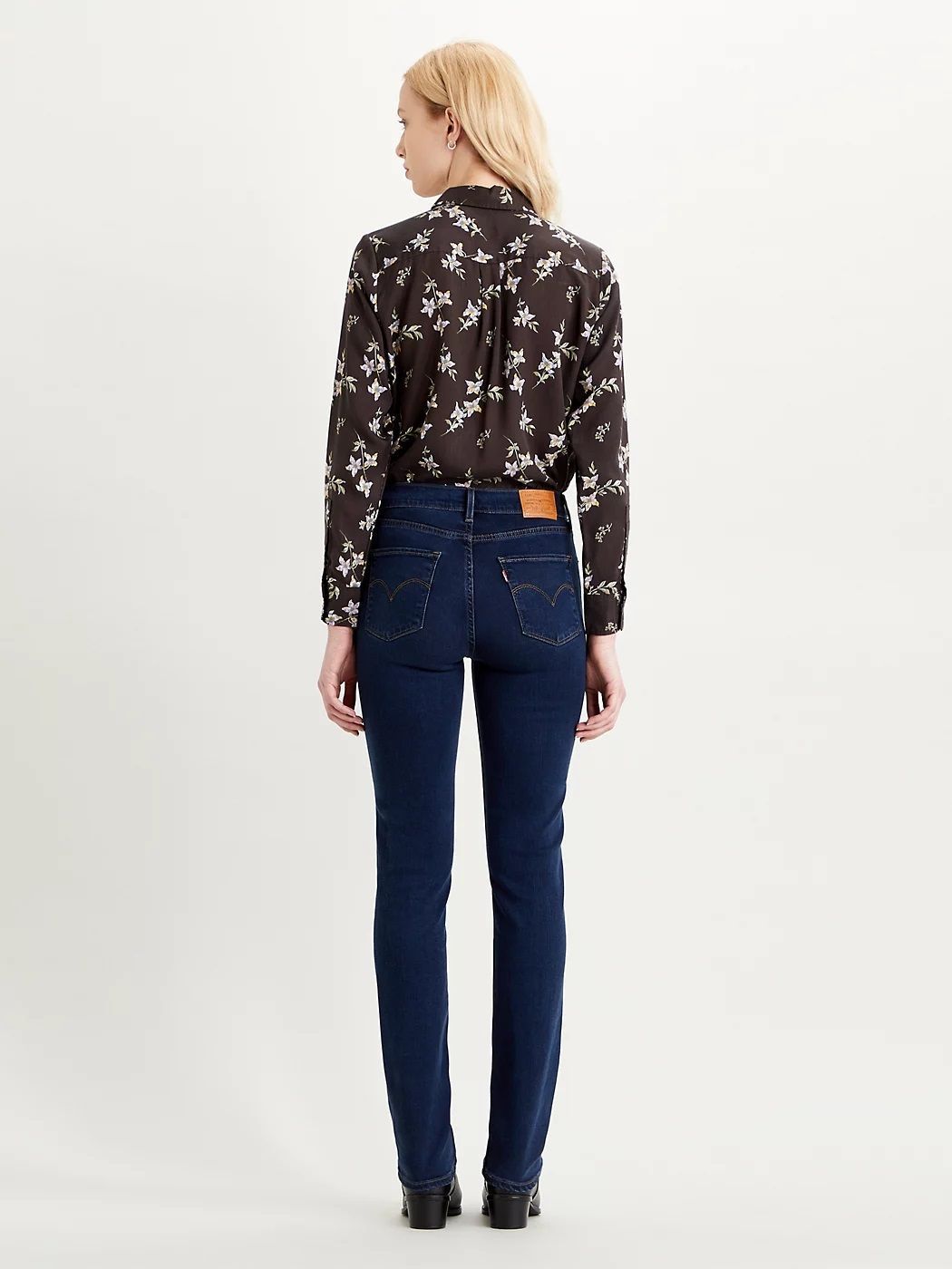 Джинсы Levis 724 188830105