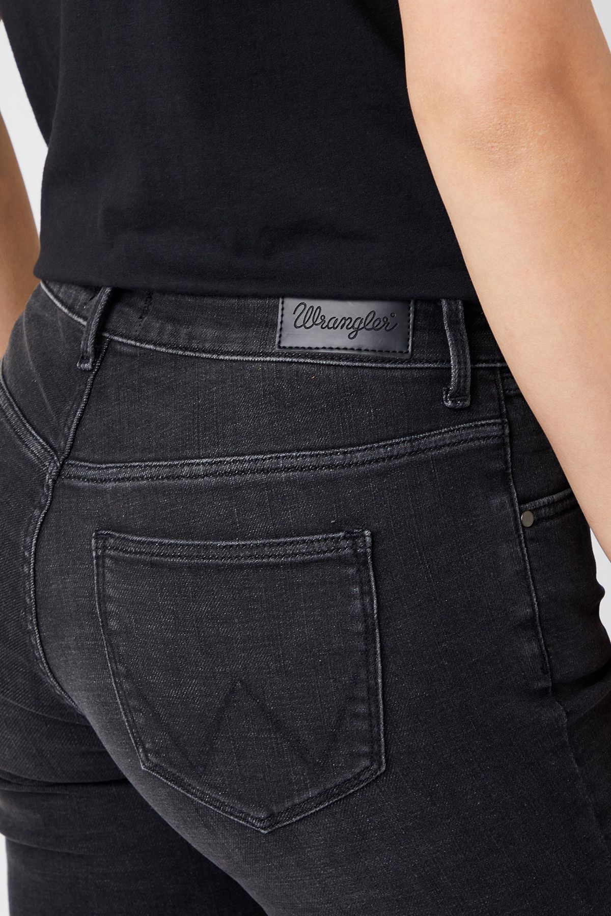 Джинсы Wrangler Slim W28LLBXTX