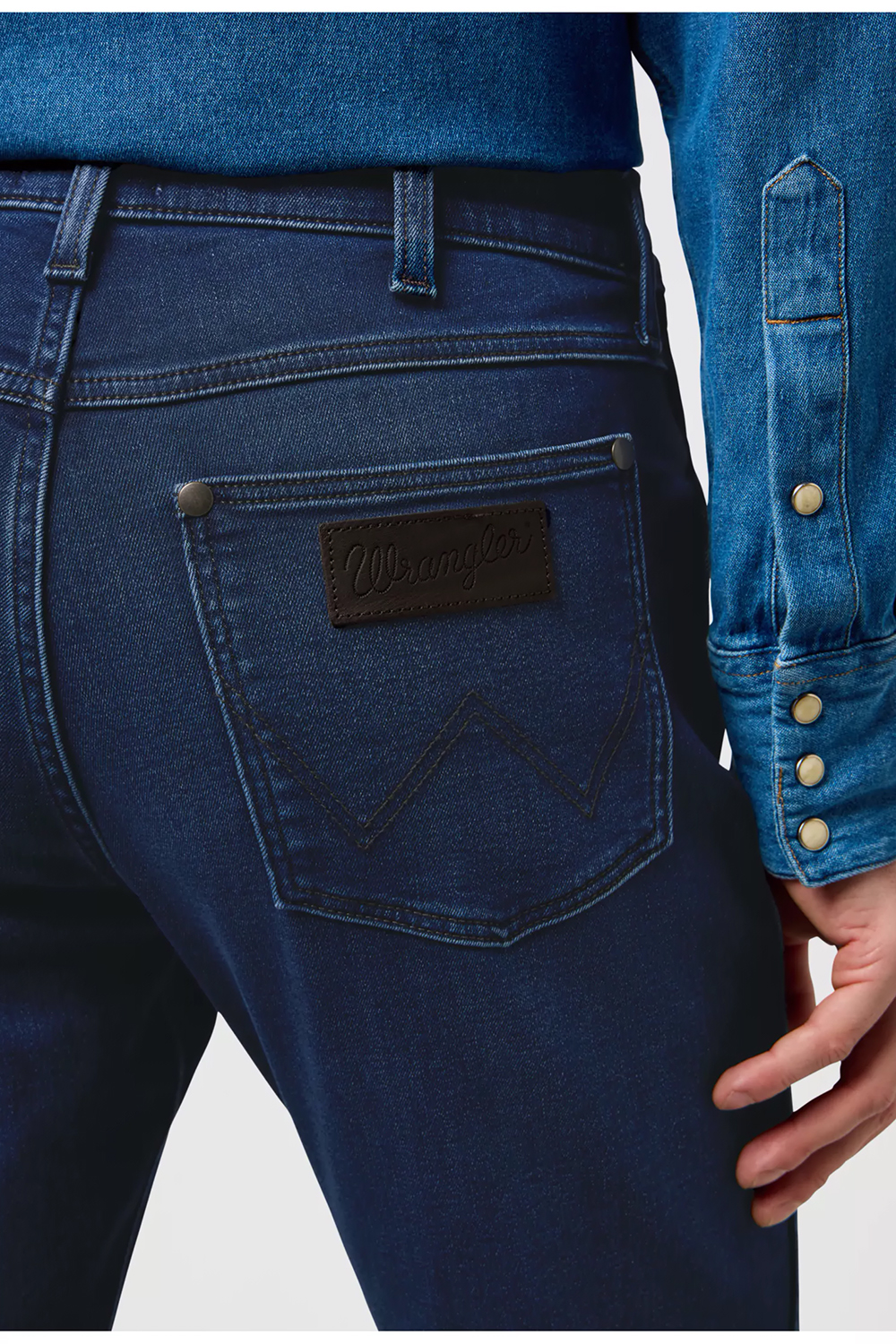 Джинсы Wrangler Larston 112372421