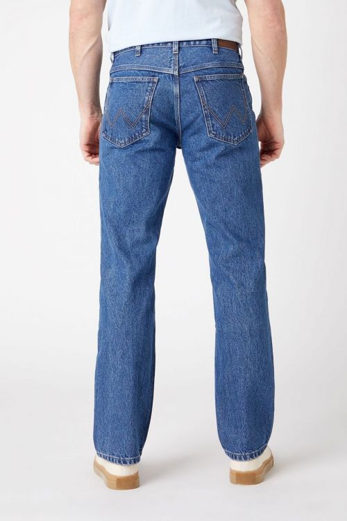 Джинсы Wrangler Straight W10T05M02