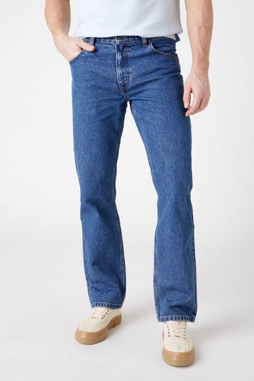 Джинсы Wrangler Straight W10T05M02