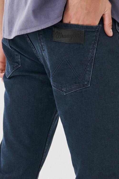 Джинсы Wrangler Greensboro W15QLT35X