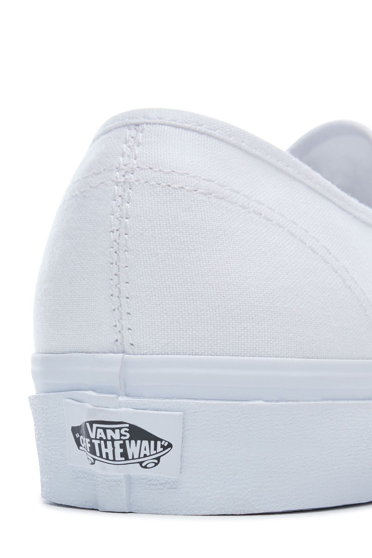 Белые кеды ванс. Кеды Ванс authentic. Белые Ванс аутентик. Vans authentic White.